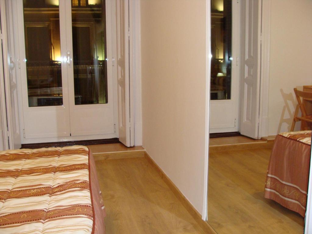 Hostal Patria Madrid Rom bilde